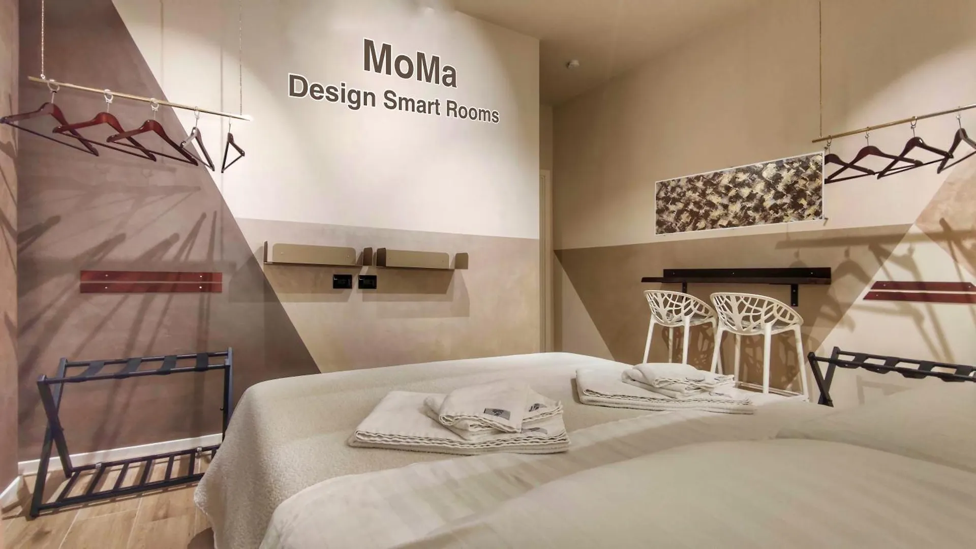Moma - Design Smart Rooms - Bari Central Station 0*,